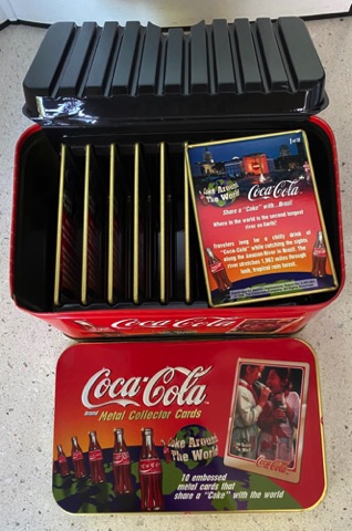 23197-1 € coca cola metalen collectors kaartjes set van 10 stuks.jpeg